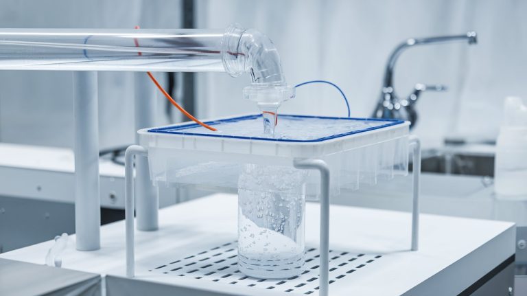 Peran Teknologi RO dalam Mengurangi Krisis Air Global